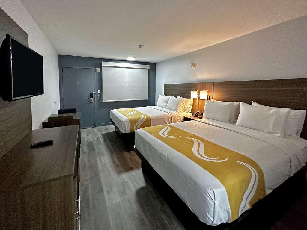Quality Inn Santa Fe New Mexico 部屋 写真