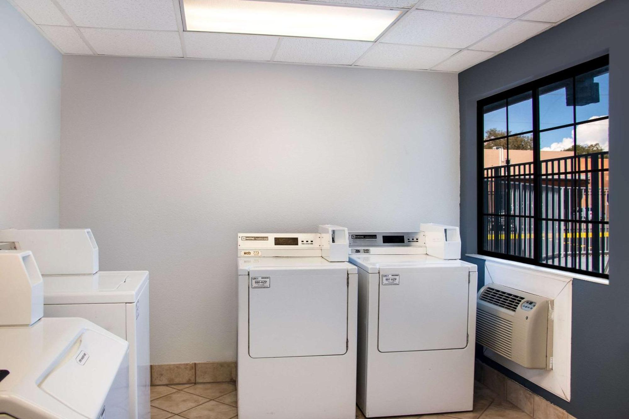 Quality Inn Santa Fe New Mexico エクステリア 写真