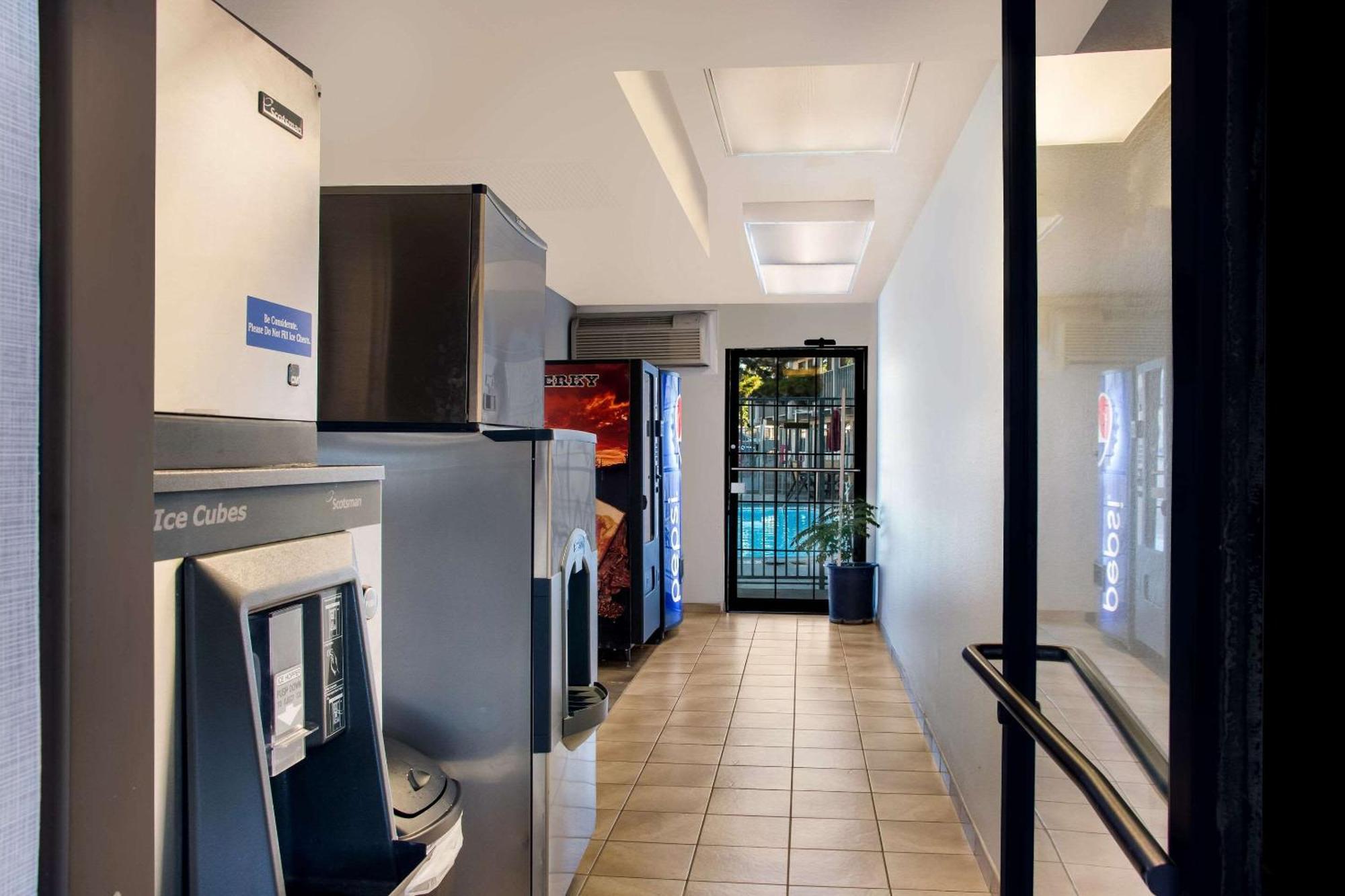 Quality Inn Santa Fe New Mexico エクステリア 写真