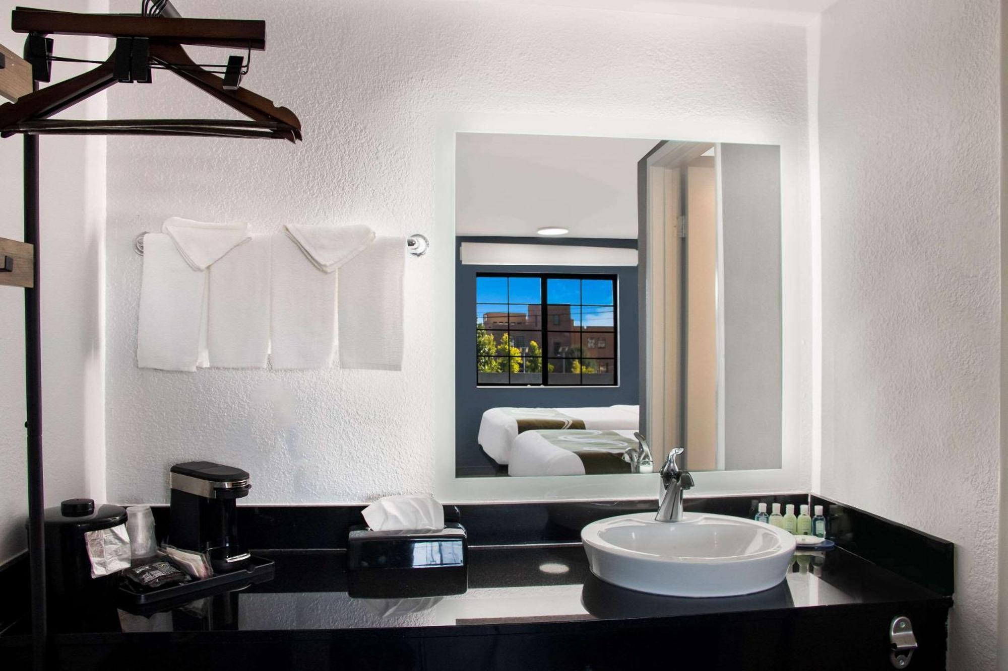 Quality Inn Santa Fe New Mexico エクステリア 写真